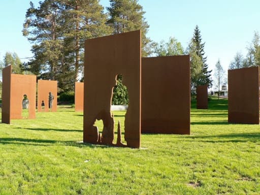 Denkmal des Schriftstellers Professor Kalle Päätalo